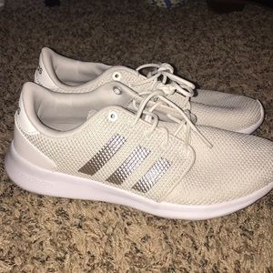 Adidas cloudfoam shoes